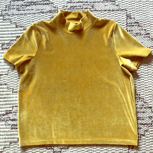 yellow velvet top
